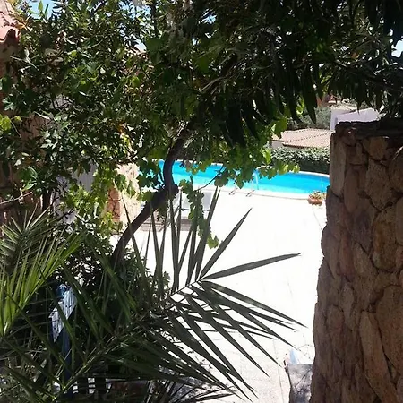 La Finestra Sul Mare Bed & Breakfast Budoni